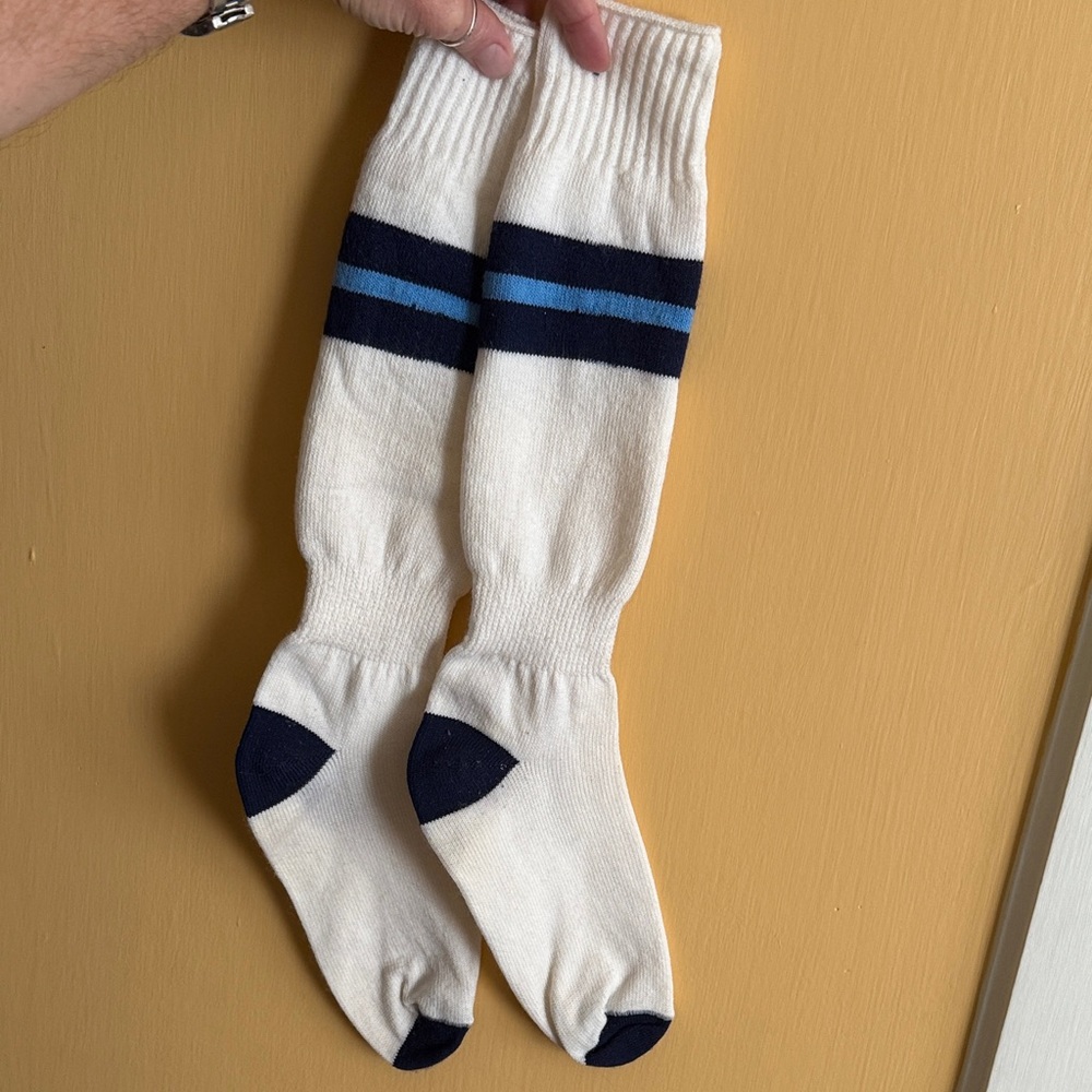 VINTAGE White and Blue Striped Men's tube Socks